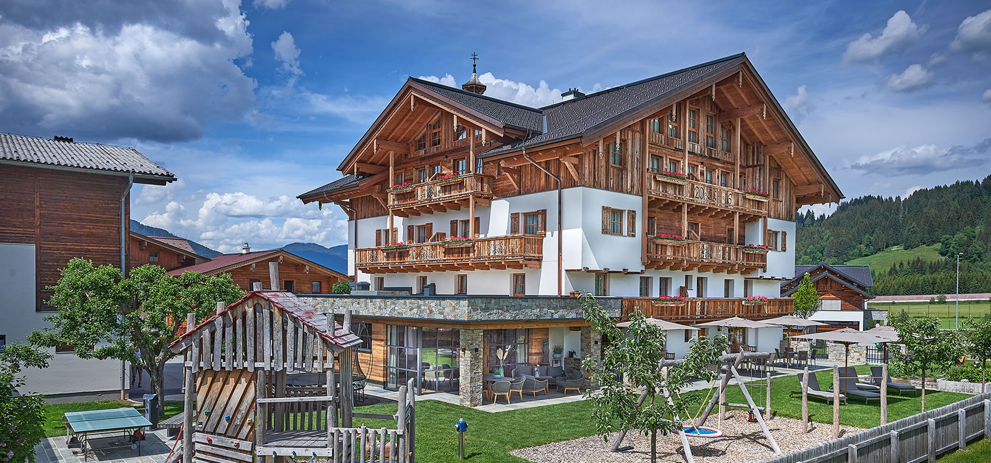 Sommerurlaub im Aparthotel Rainerhof in Flachau, Österreich